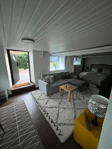 The Little Nest Borås Cozy Apartment with Parking — 4-Star Luxury Hotel in Boras, Sweden
