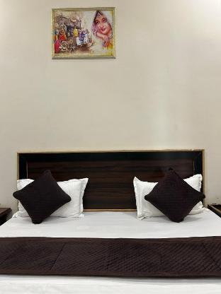 Hotel Nidhivan Dham in Mathura, India