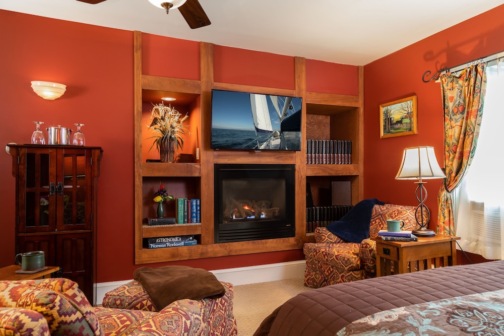 Lake Pointe Inn - photo 18