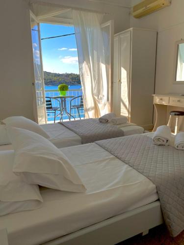 Studios Argyris in Poros, Greece
