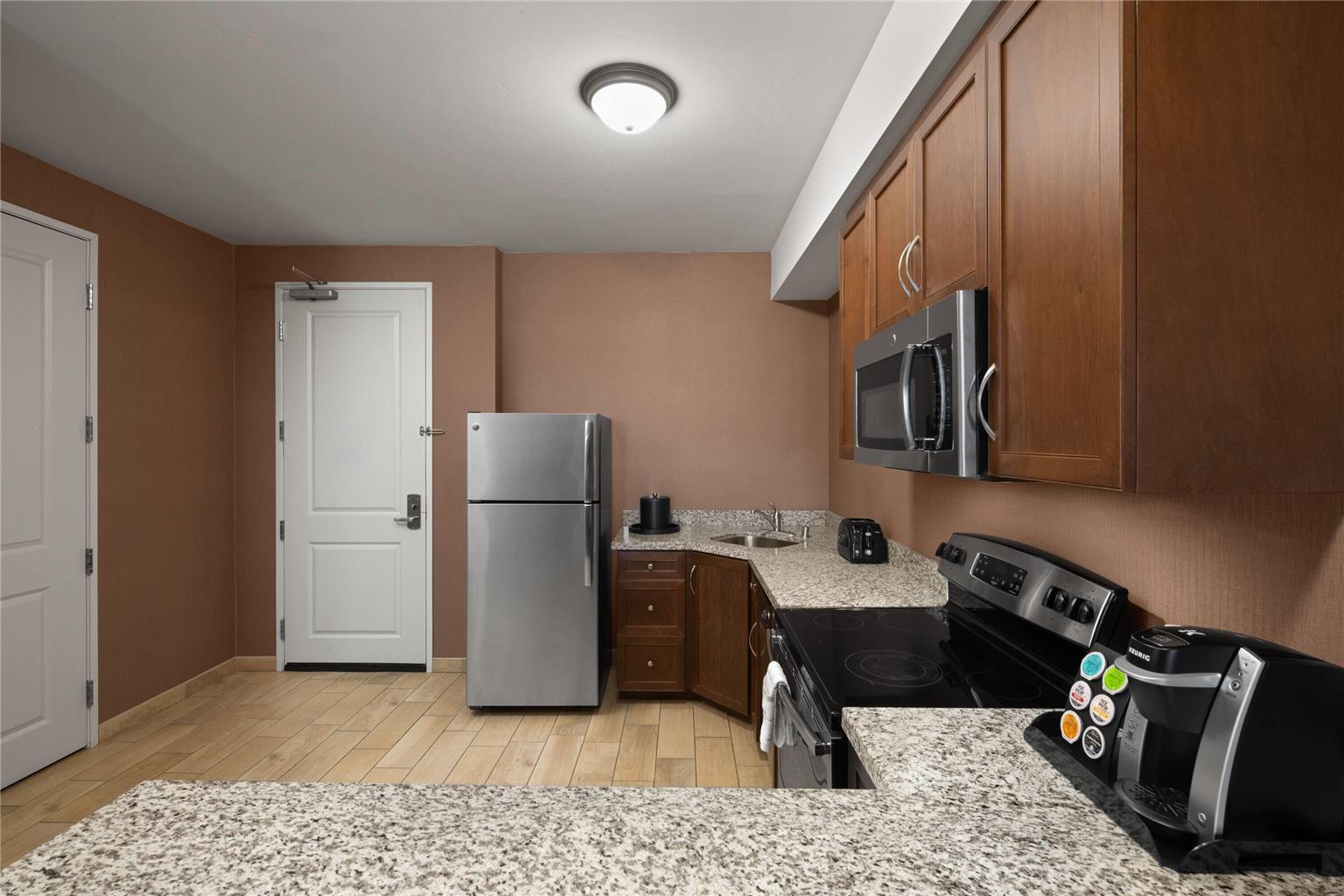 La Quinta Inn & Suites by Wyndham Paso Robles - photo 16