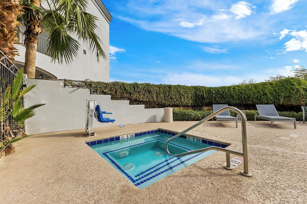 Spark by Hilton Glendale Phoenix North - photo 40