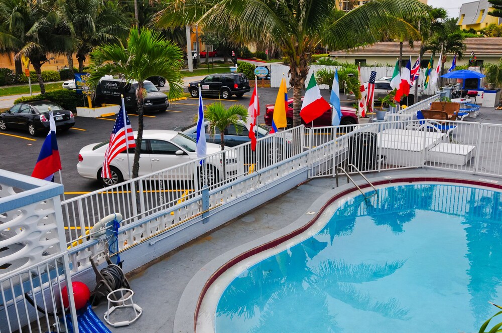 925 Ocean Resort - photo 44