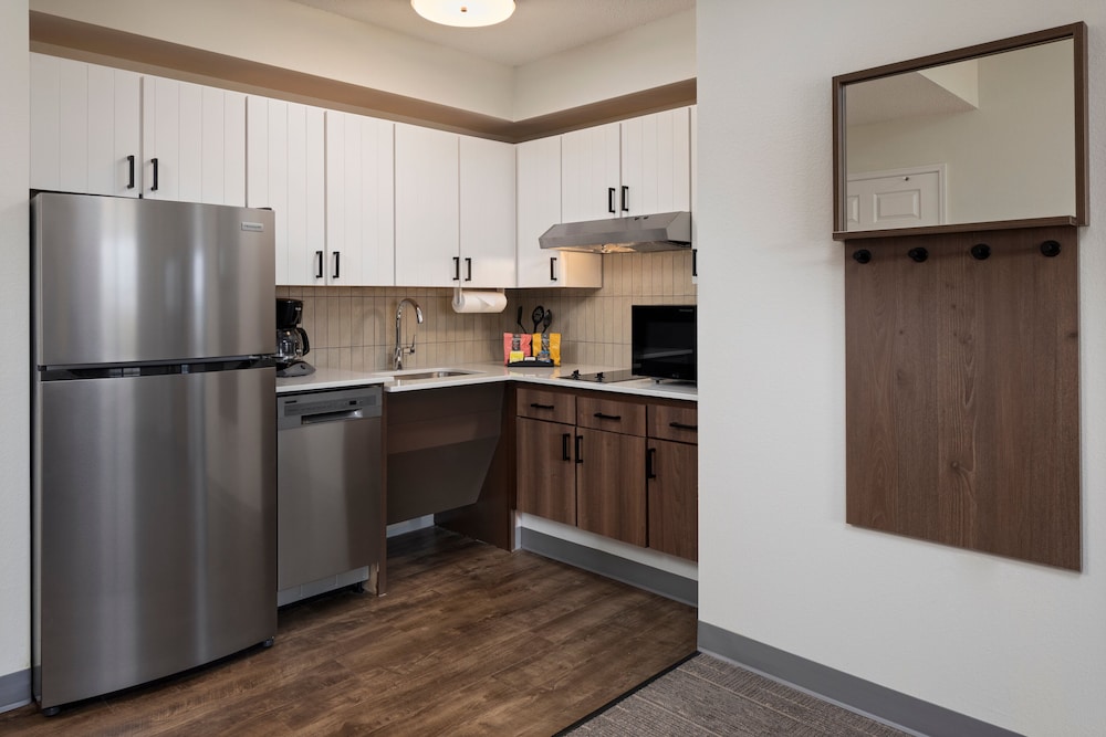 Staybridge Suites MPLS Maple Grove Arbor Lakes by IHG - photo 28