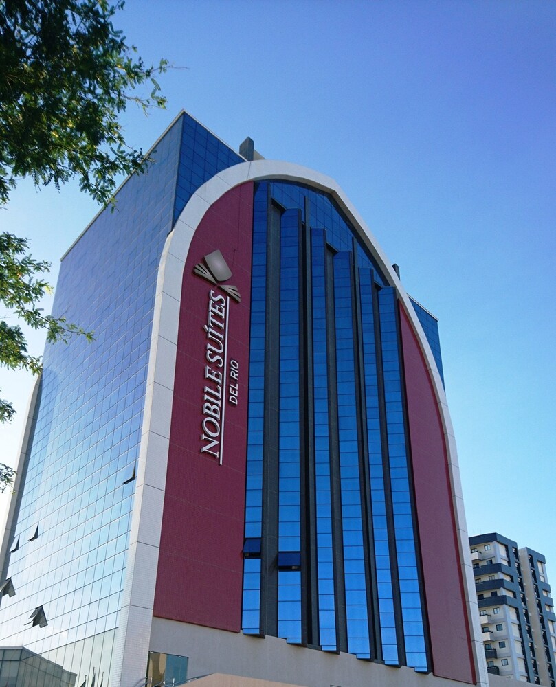Nobile Suites Del Rio Petrolina — 4-Star Luxury Hotel in Petrolina, Brasil