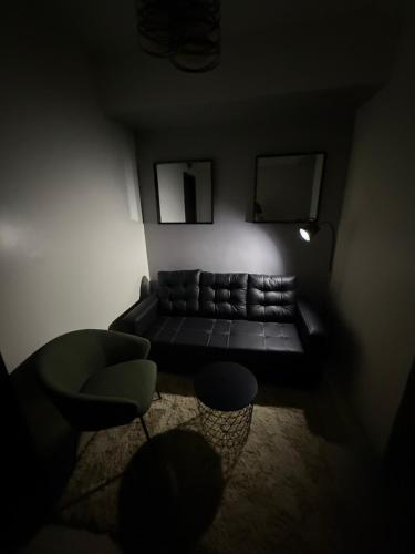 Nfr - last minute hotel in Manila