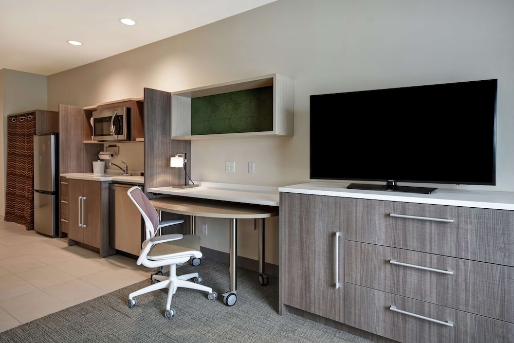 Home2 Suites by Hilton Harvey New Orleans Westbank - photo 14