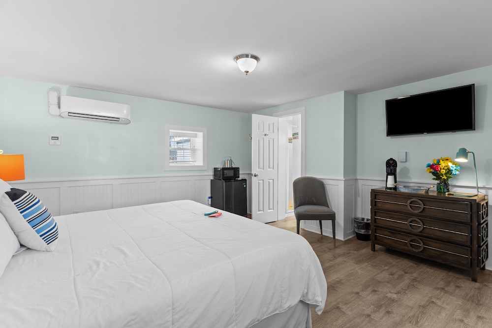 Loggerhead Inn and Suites - photo 21