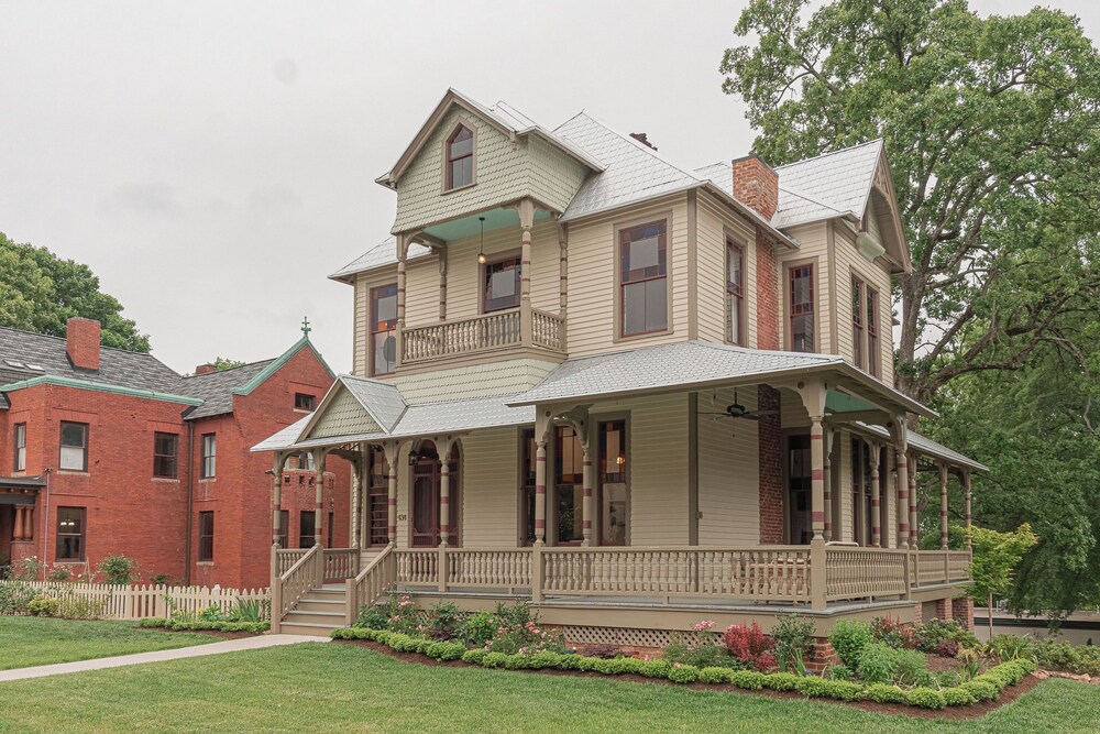 Summit Street Inns - photo 115