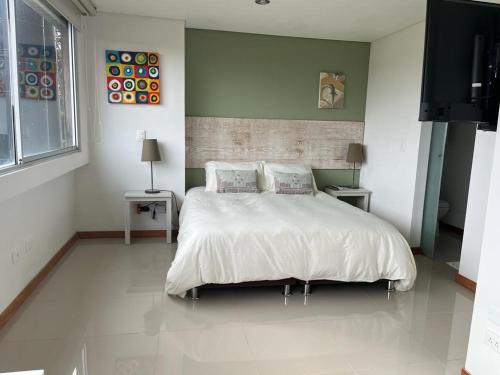 LLanogrande Aparta Estudio Puerto Bulevar — 4-Star Luxury Hotel in Rionegro, Colombia
