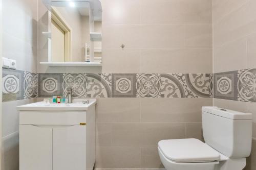 Central Comfort Place l