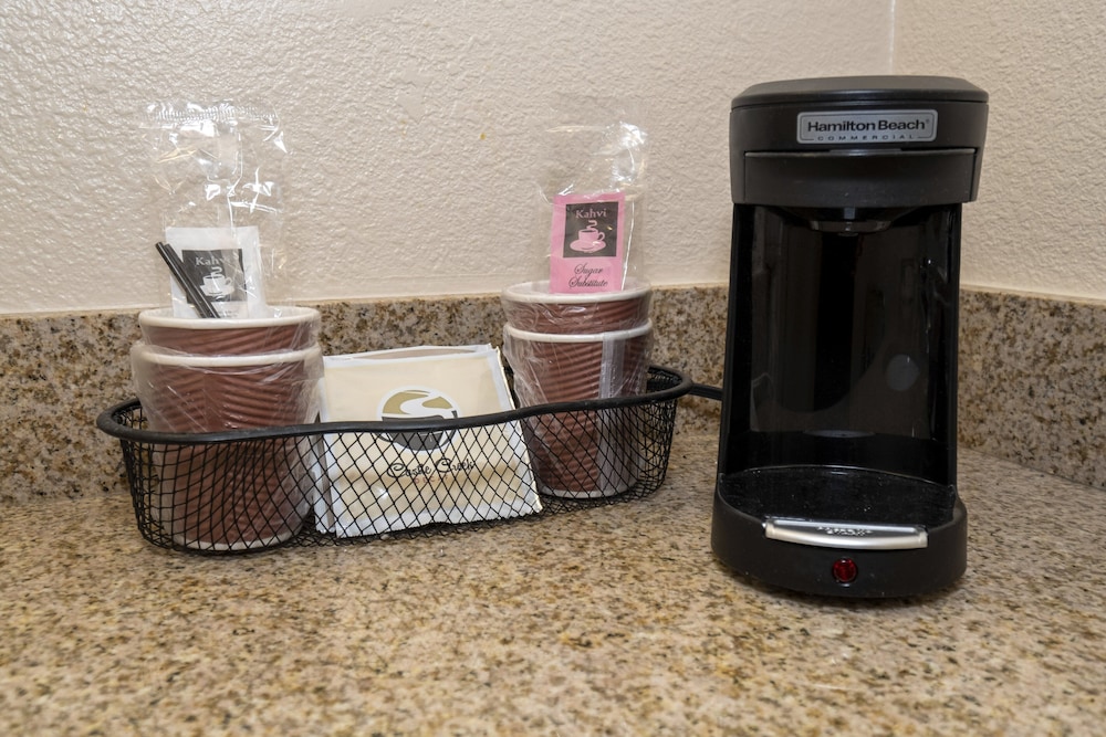 Red Roof Inn Winchester VA - photo 5