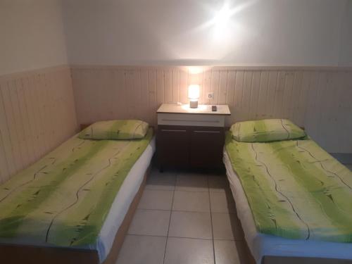 Sub Rosa Two Bedroom Apartment — Balatonfenyves — photo 3