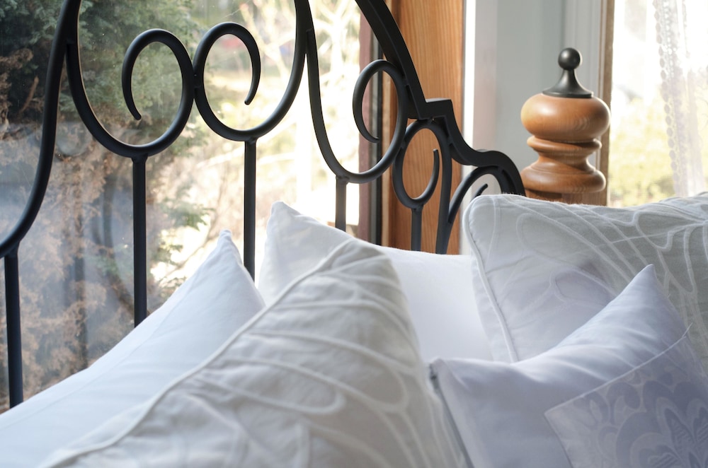 Elevate Rooms Armand Heights — Salt Spring Island — photo 2