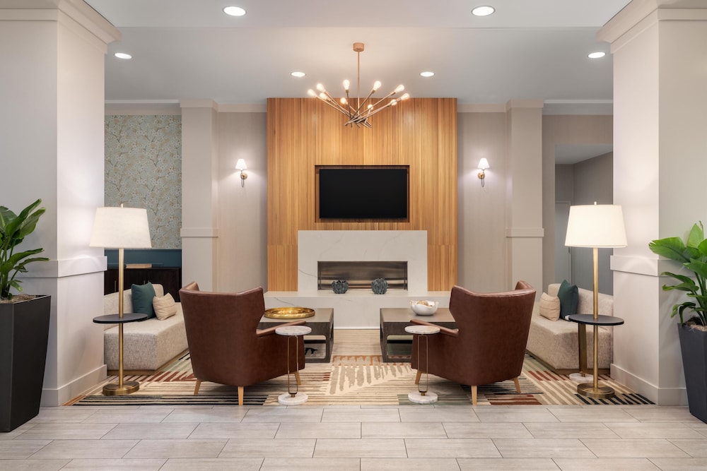 Hilton Garden Inn Arlington Shirlington - photo 4