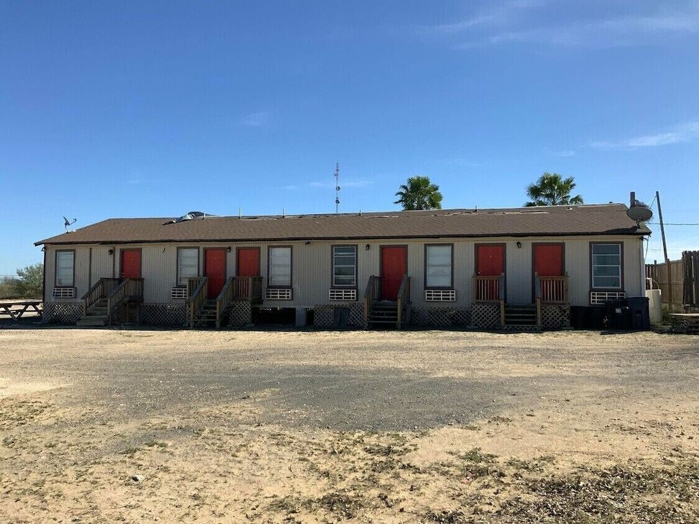 Extended Stay of Carrizo Springs - featured photo