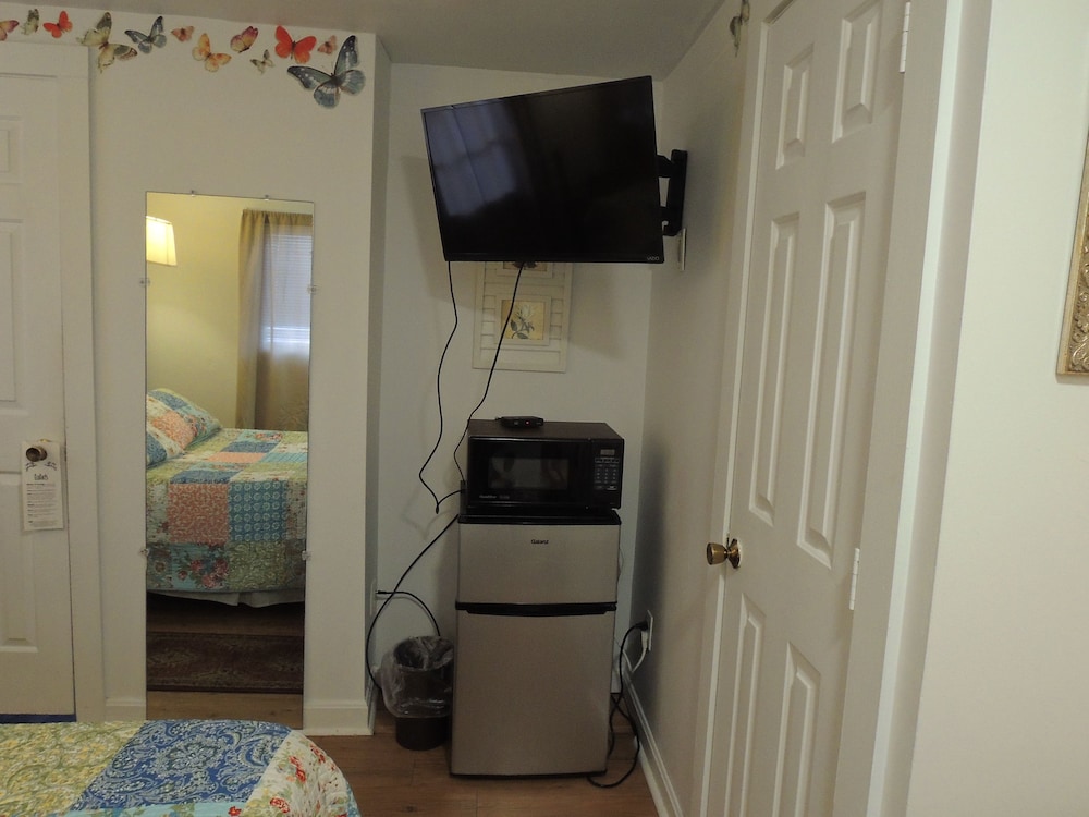 Shorelands Guest Resort and Cottages - photo 20