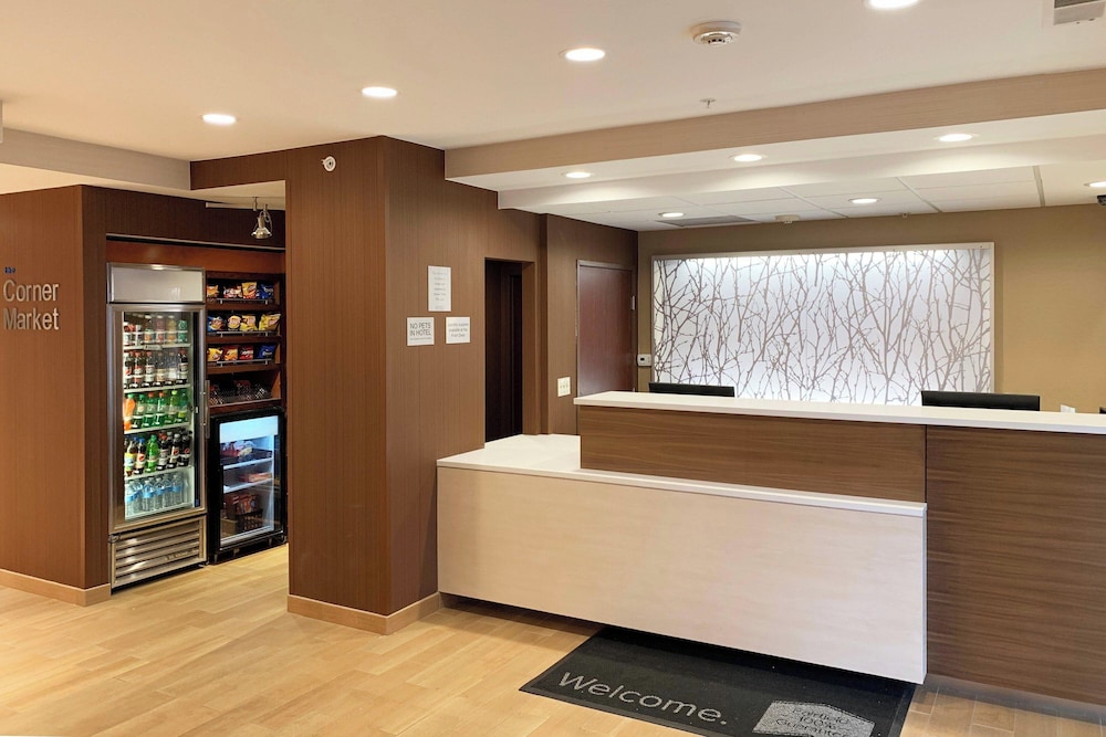Fairfield Inn & Suites by Marriott Denver Tech Center South - photo 3