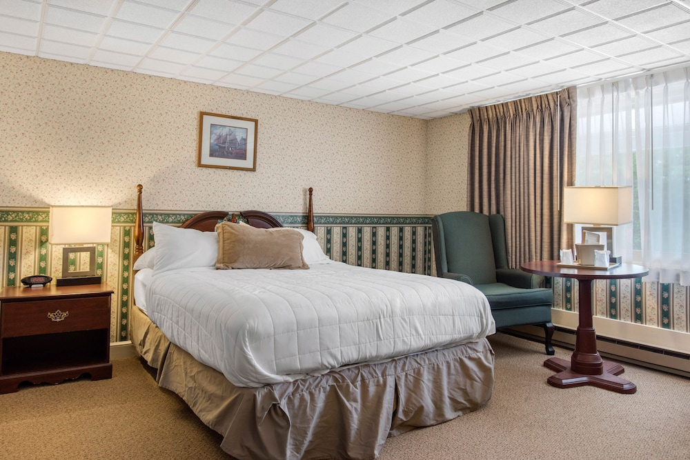 Coachman Inn - photo 23