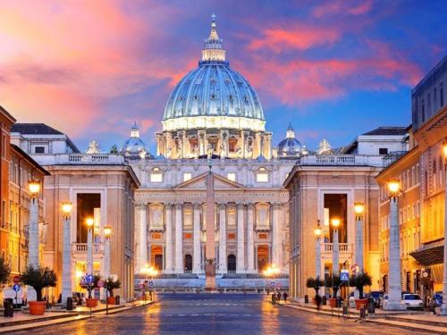 Vatican Family House Metro A Rome Collection — 4-Star Luxury Hotel in Rome, Italy