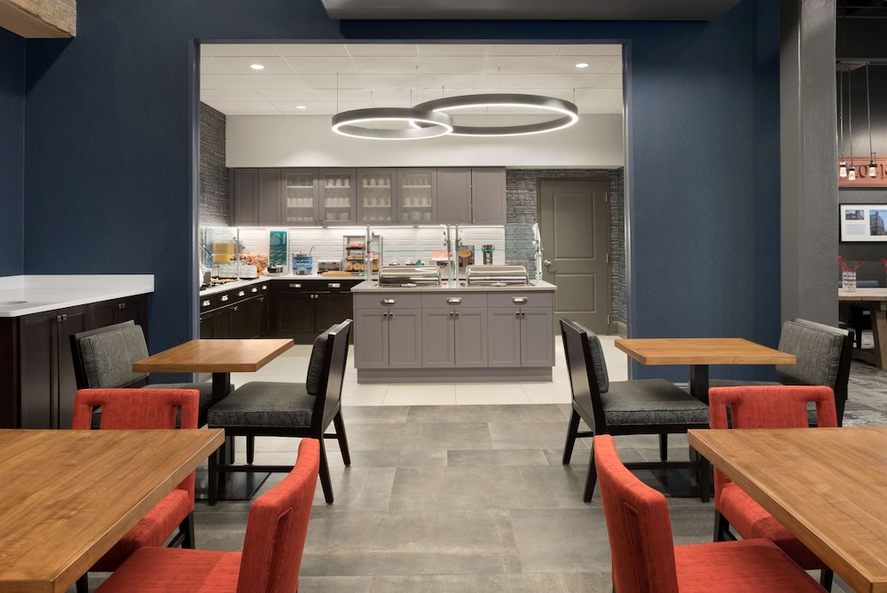 Homewood Suites By Hilton Milwaukee Downtown - photo 26
