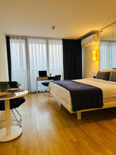 Superior Sea View Aparthotel in Orbi City Batumi in Batumi, Georgia