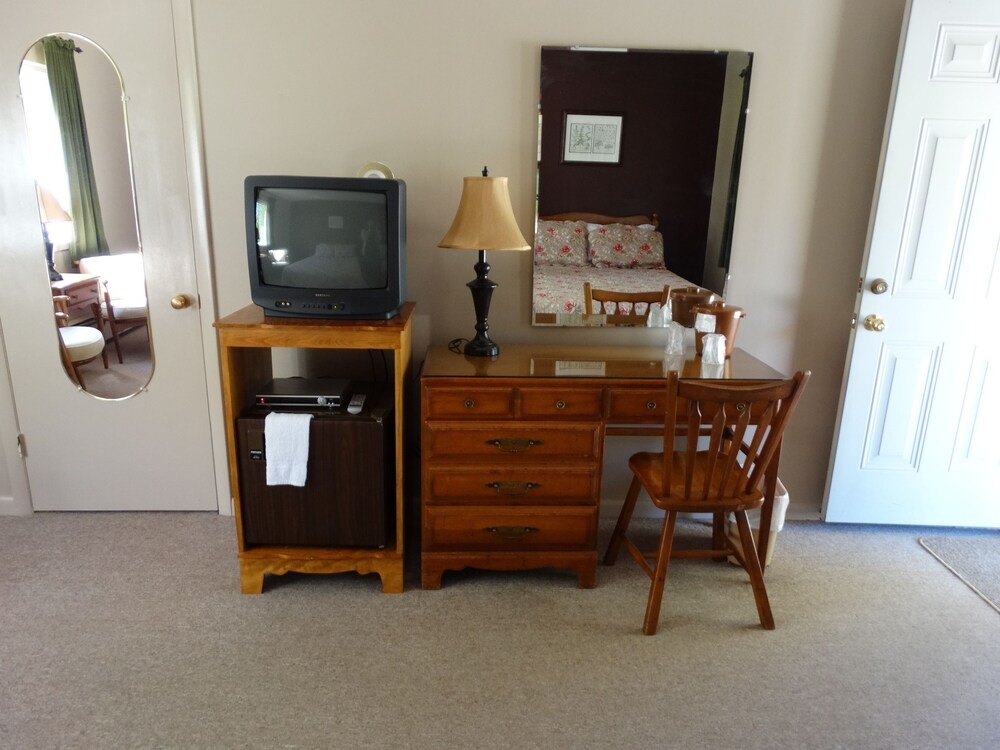Aerie Inn of Vermont - photo 30
