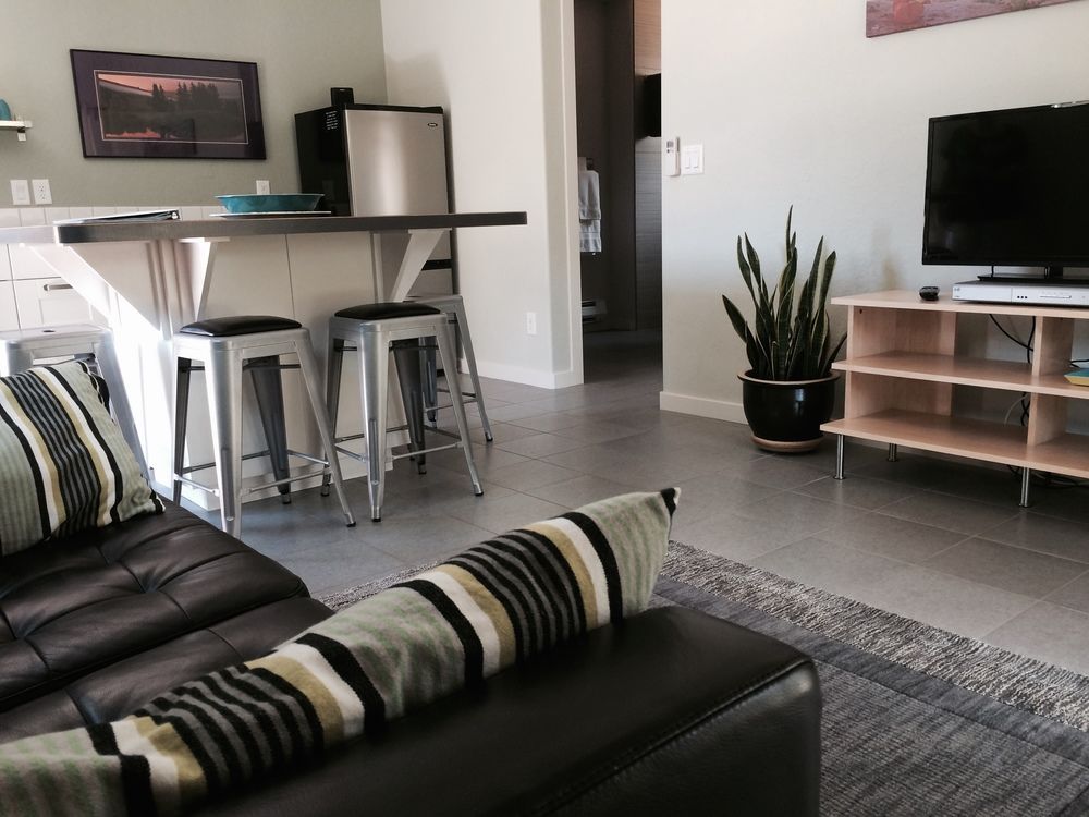 Westside Flats - carbon neutral hotel in Moab