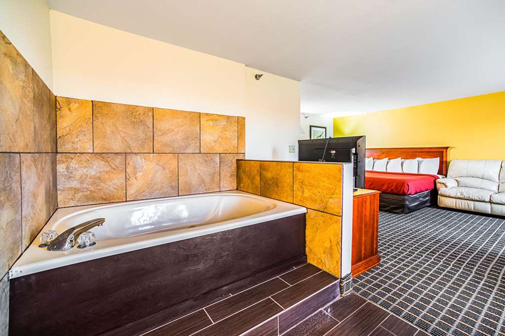 Quality Inn Carbondale University area - photo 32