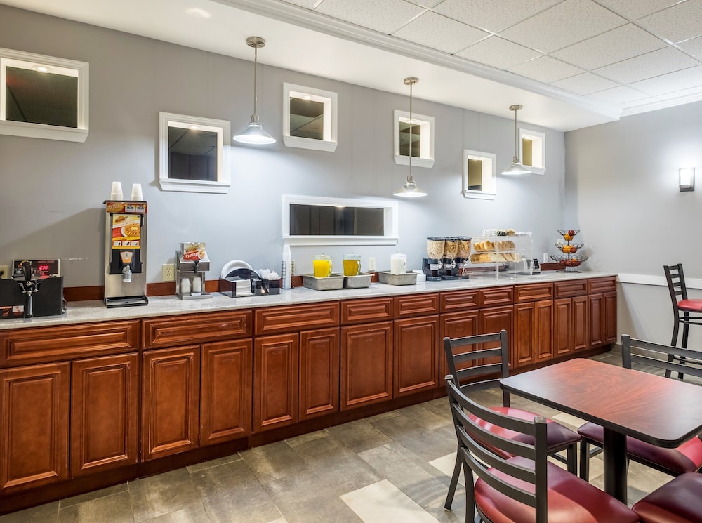 Red Roof Inn Fulton - photo 25