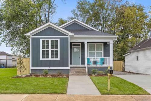 Downtown Chattanooga That Sleeps 8 With A Pool Table — Chattanooga