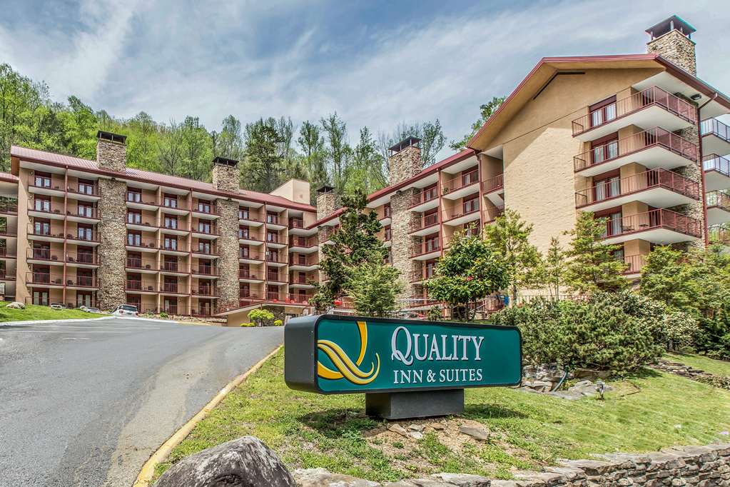 Quality Inn & Suites Gatlinburg North — hotel in Gatlinburg
