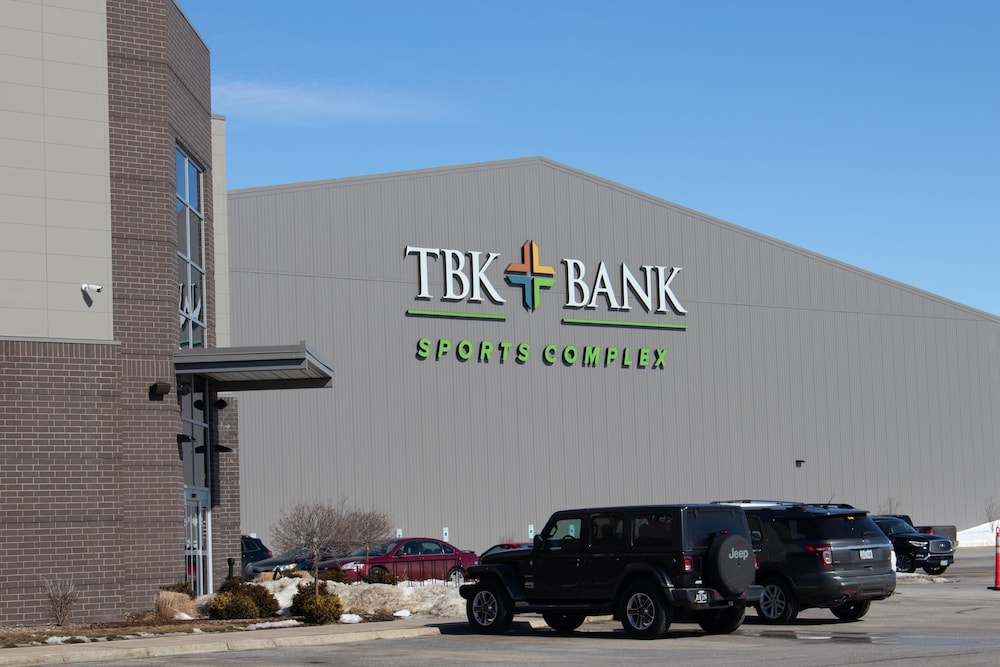 Holiday Inn Express Le Claire Riverfront Davenport by IHG - photo 40