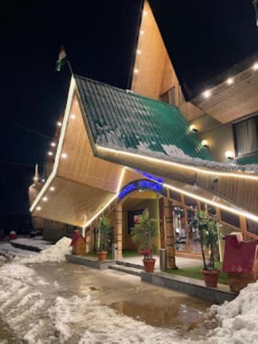 Hotel Tranquil Retreat in Sonamarg, India