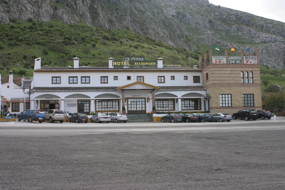 Hotel Restaurante La Yedra - carbon neutral hotel in Antequera