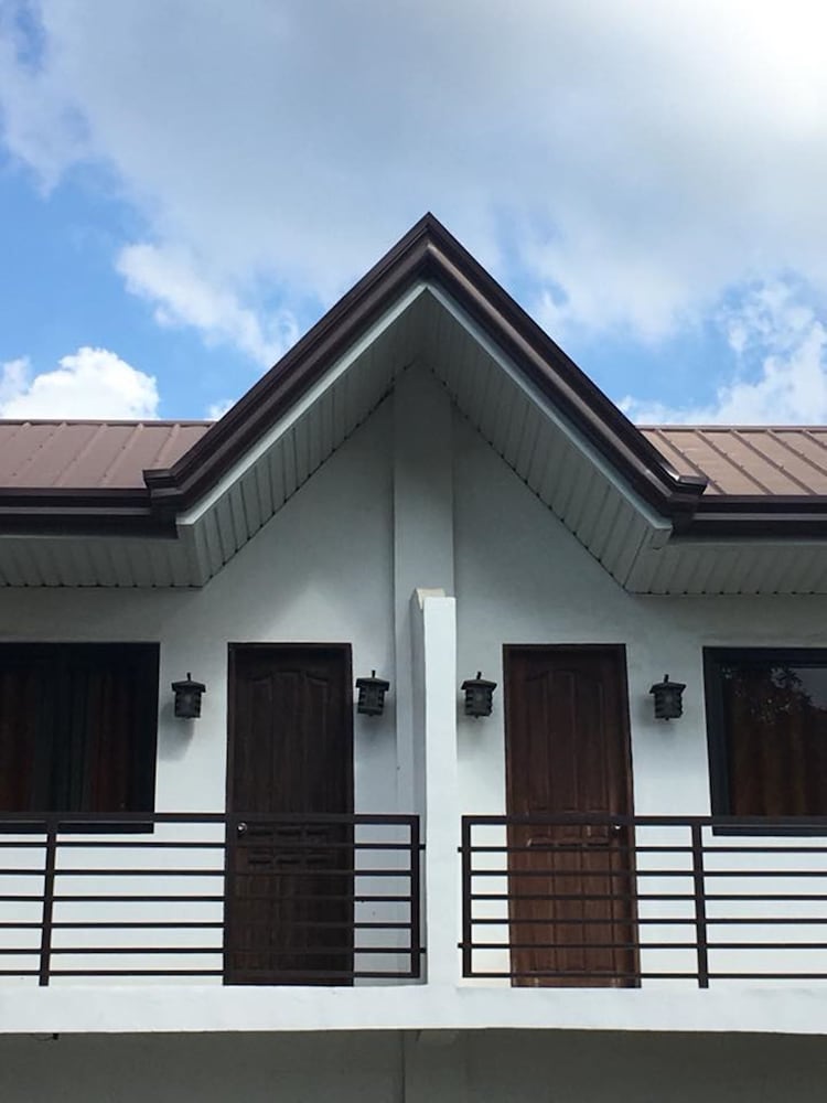 Residencia Leonor — hotel in Taal