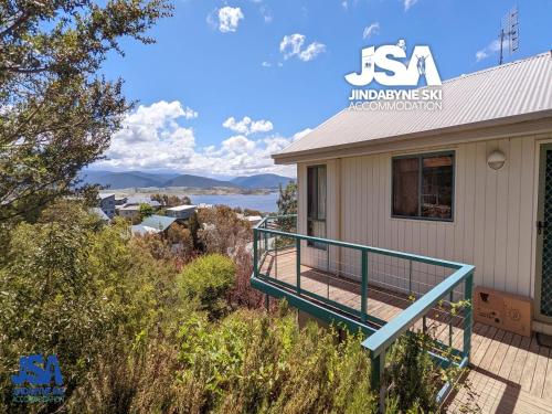 Naturescape in Jindabyne, Australia