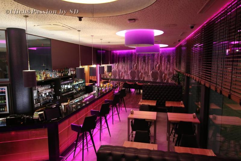 Univers Hotel & Restaurant