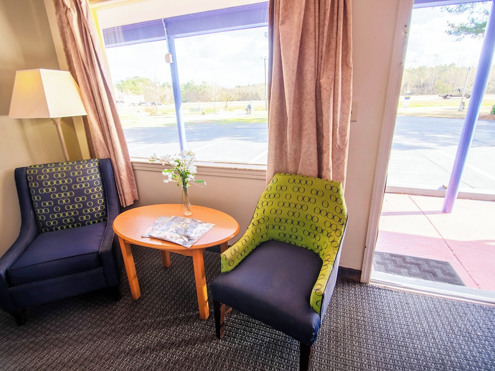 Sportsman's Inn Plymouth 252 793 3095 - photo 6