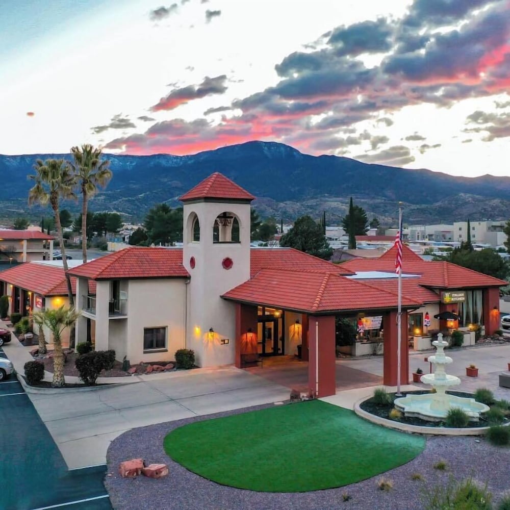 Lux Verde Hotel — hotel in Cottonwood