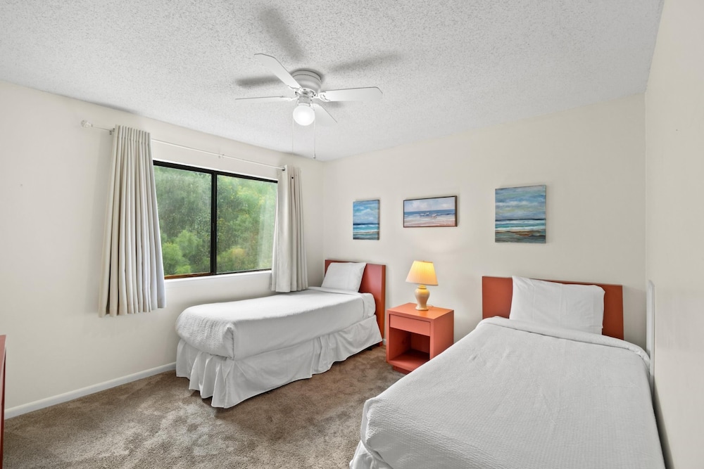 Portside Resort Pet Friendly Rentals by Panhandle Getaways - photo 16
