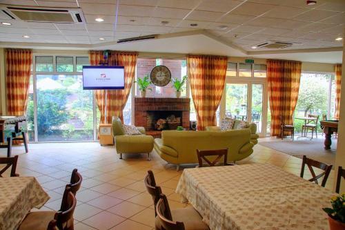 Hotel Kama Park — Sierakow