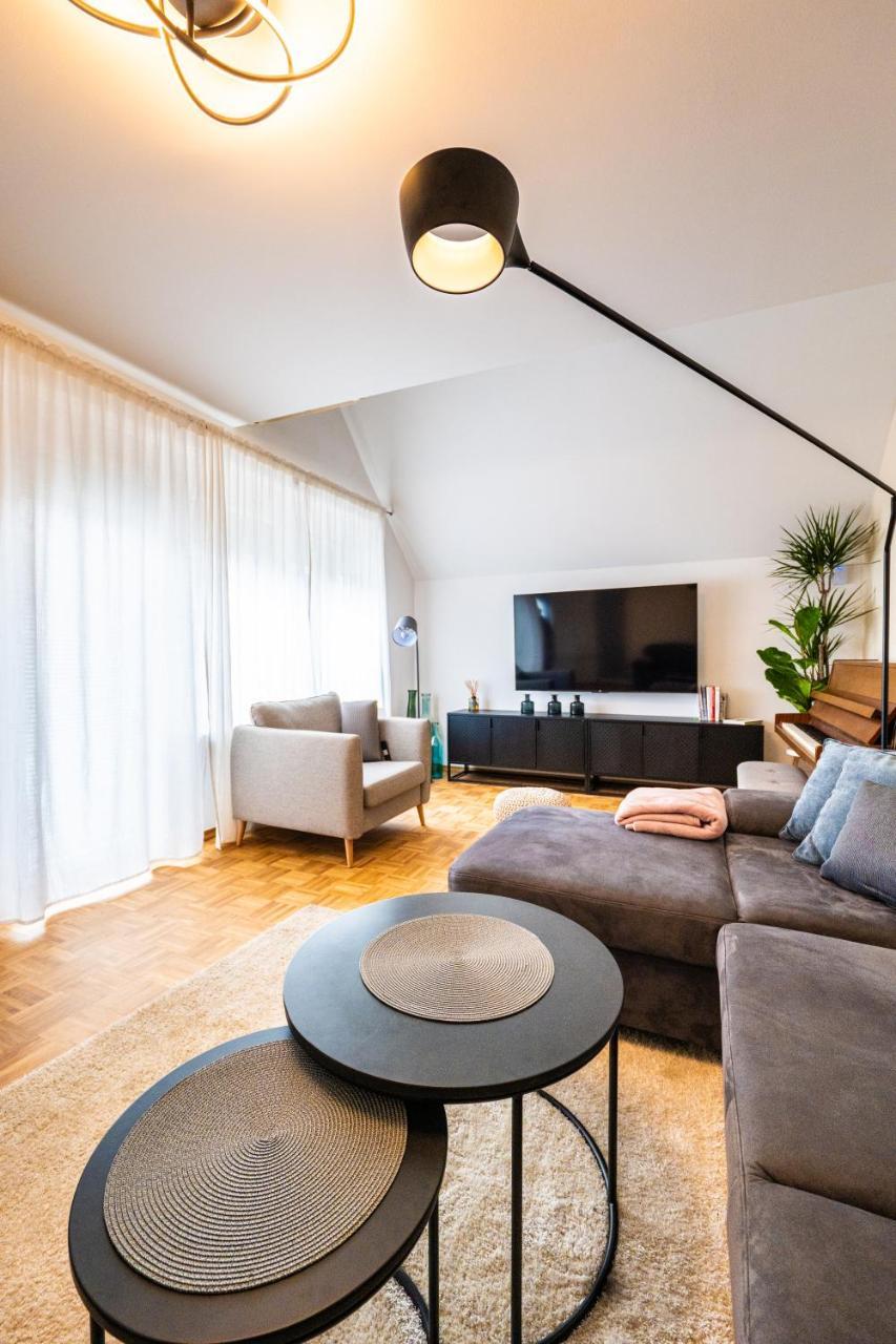 Arnold's Nest - last minute hotel in Kotlje