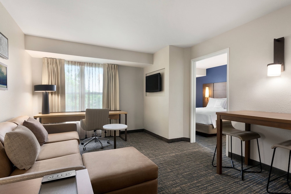 Residence Inn by Marriott Vacaville - photo 13