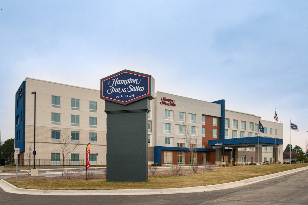 Hampton Inn & Suites Adrian - featured photo