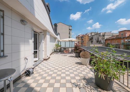 Penthouse in Milan 2 terraces and Netflix — 4-Star Luxury Hotel in Milan, Italy