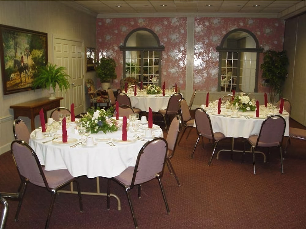 White Columns Inn - photo 16