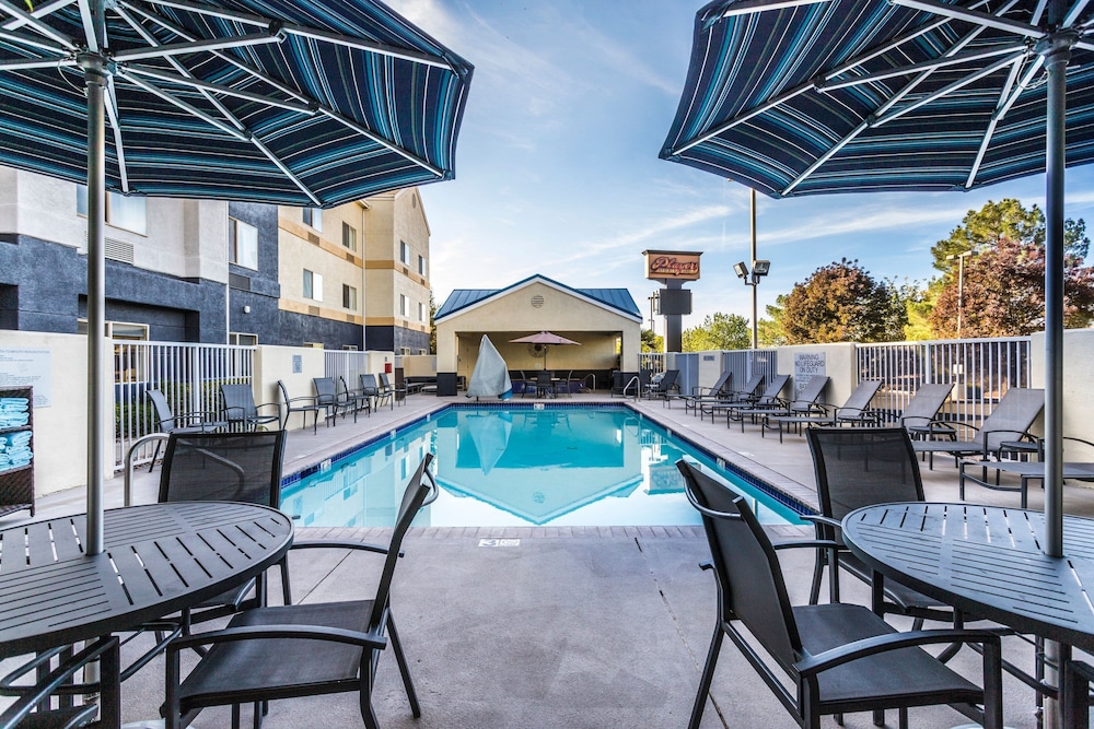 Fairfield Inn by Marriott St. George - photo 24