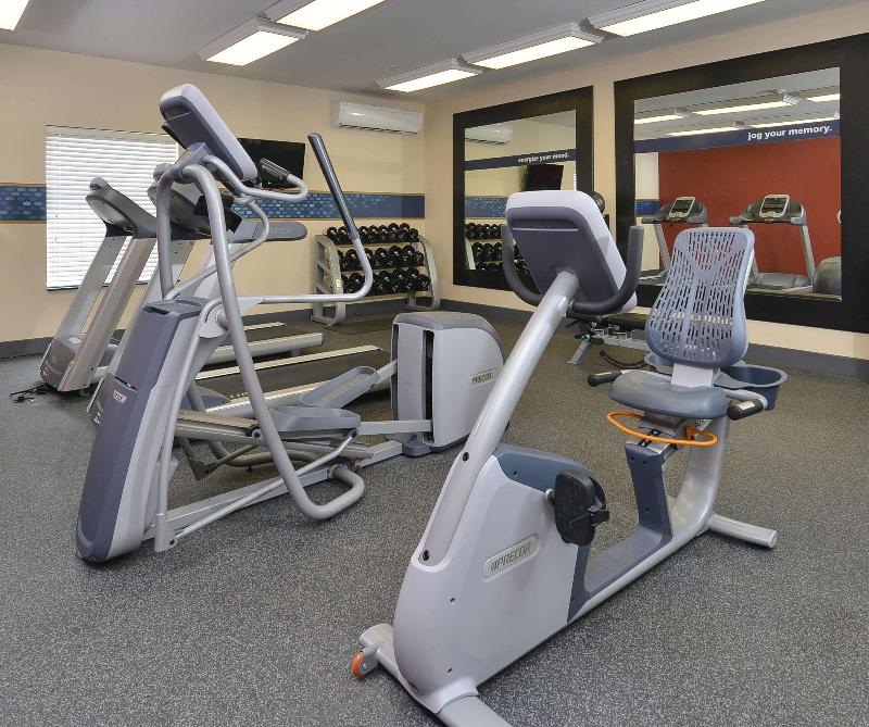 Hampton Inn Ottumwa - photo 111