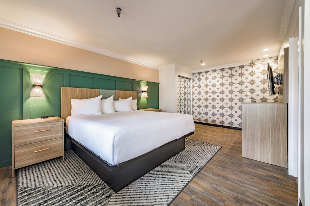 Holiday Inn Resort The Squire at Grand Canyon by IHG - photo 16